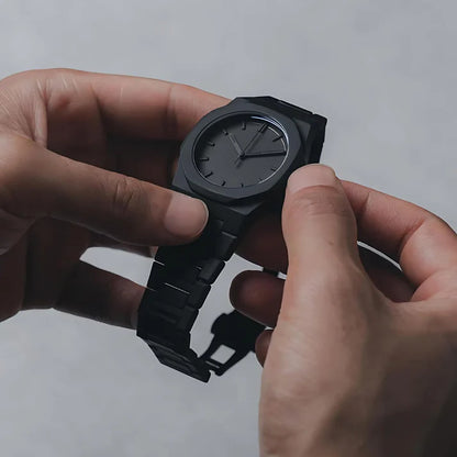 Reloj Phantom Lux™ -Diseño oscuro, imponente y minimalista